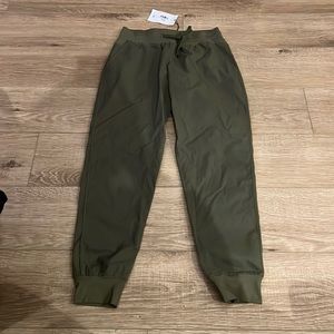 Zyia Olive Trail Joggers